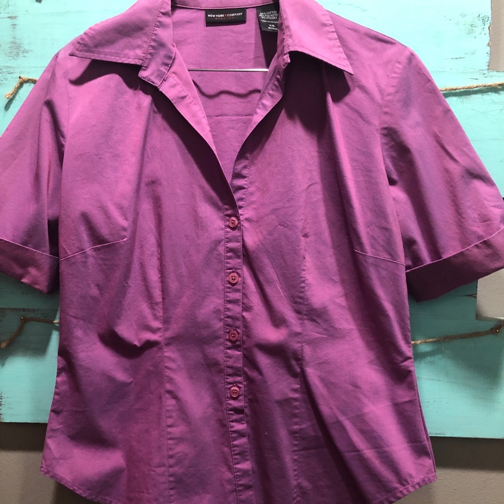 New York & Co button up blouse fuschia/purple XS